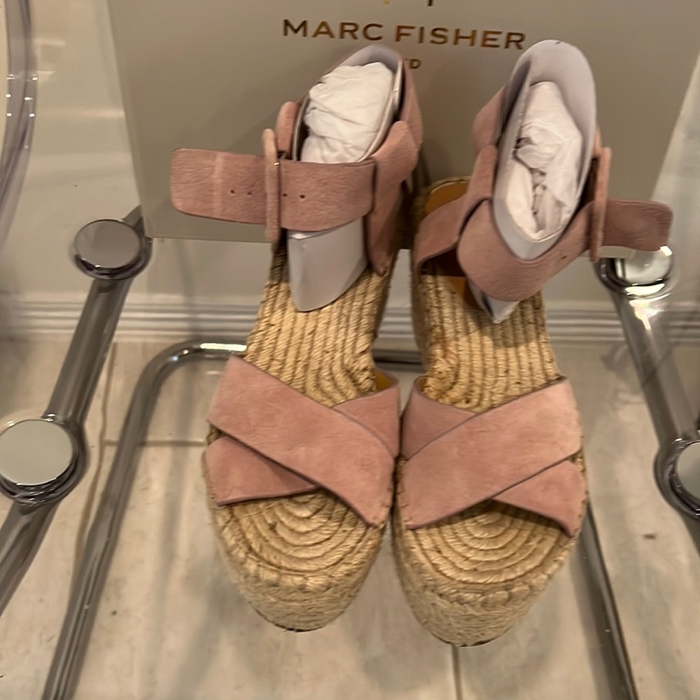 Marc Fisher Wedges